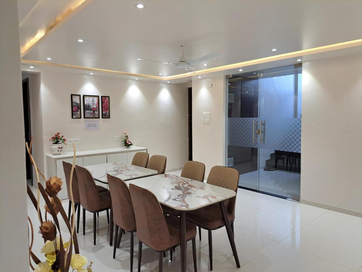 Bouquet Residency Hotel Nashik Bagian luar foto